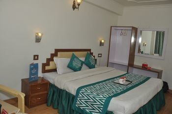 Oyo Rooms 014 Mall Road Shimla Exterior photo